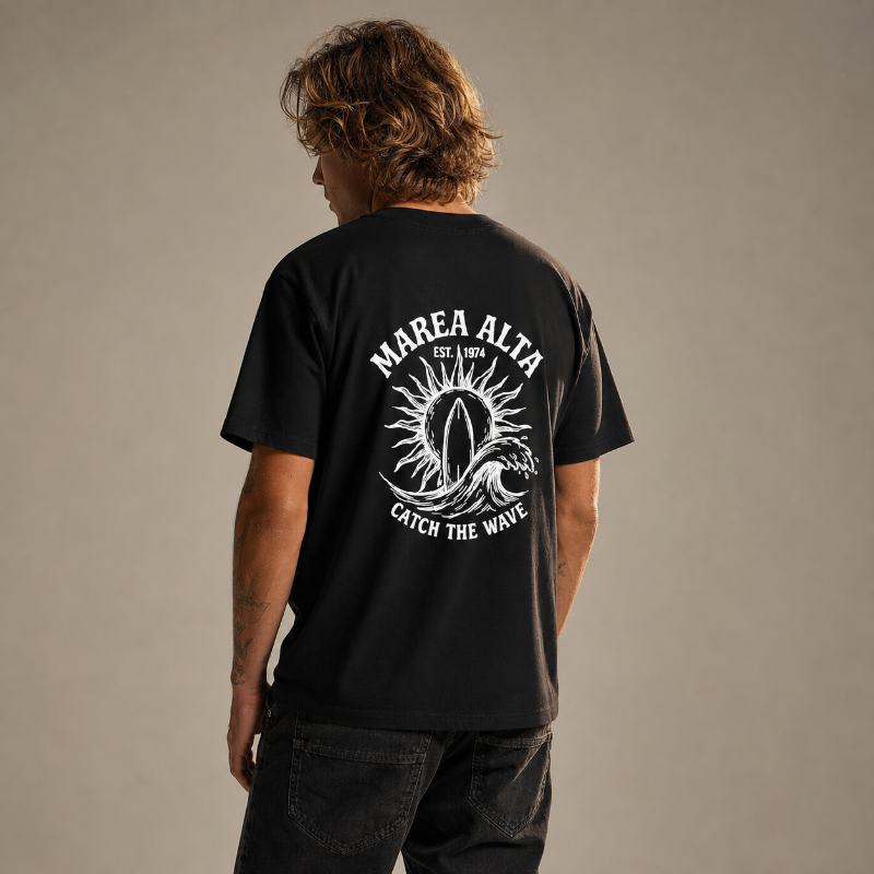 Camiseta Oversized Surf Vintage Marea Alta – Negro